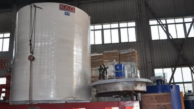 山東廠家購(gòu)買(mǎi)的180KW真空退火爐生產(chǎn)完工